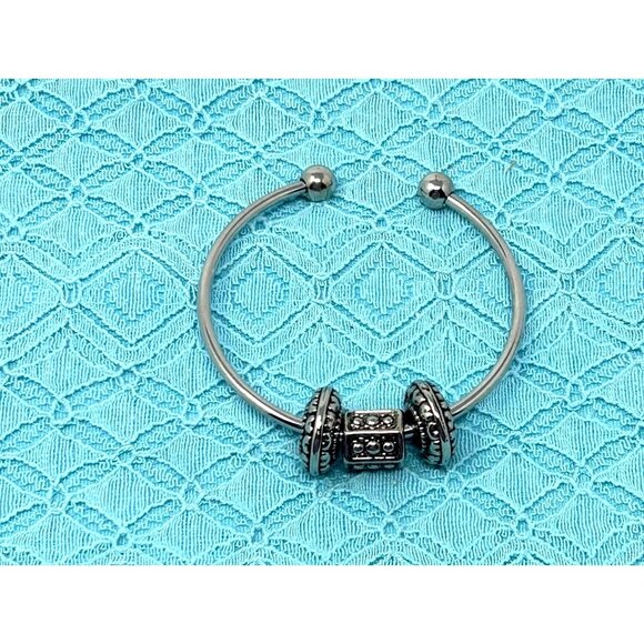 Set Of 3 Handcrafted Mixed Metal and Beaded Bracelets - Picture 4 of 5